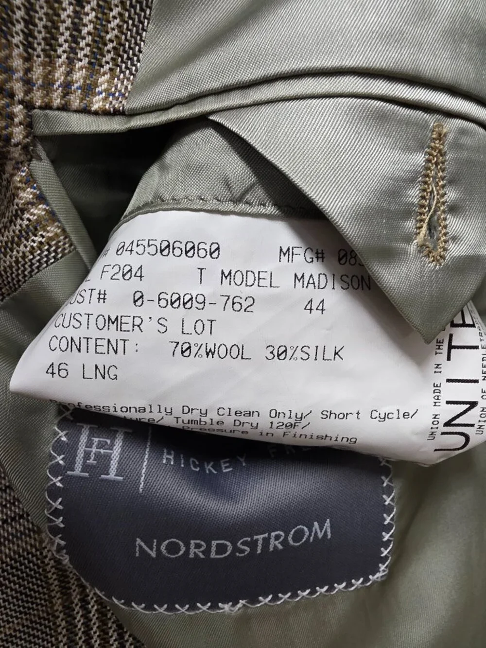Hickey Freeman 46L Beige Blazer Sport Coat Jacket 2-Button Check W887